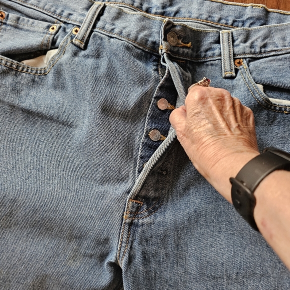 Mens levis 501 button fly jeans - Picture 6 of 10